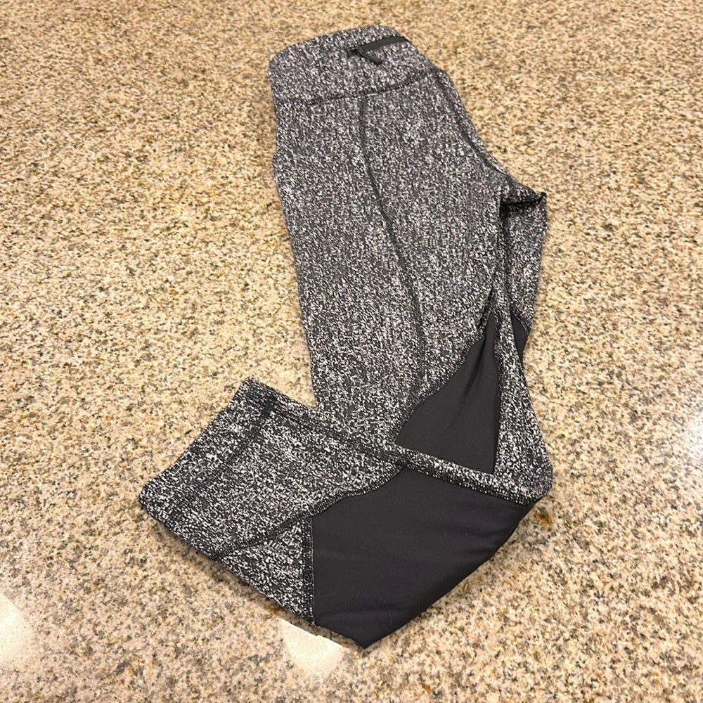 Lululemon Pace Rival crop 25”